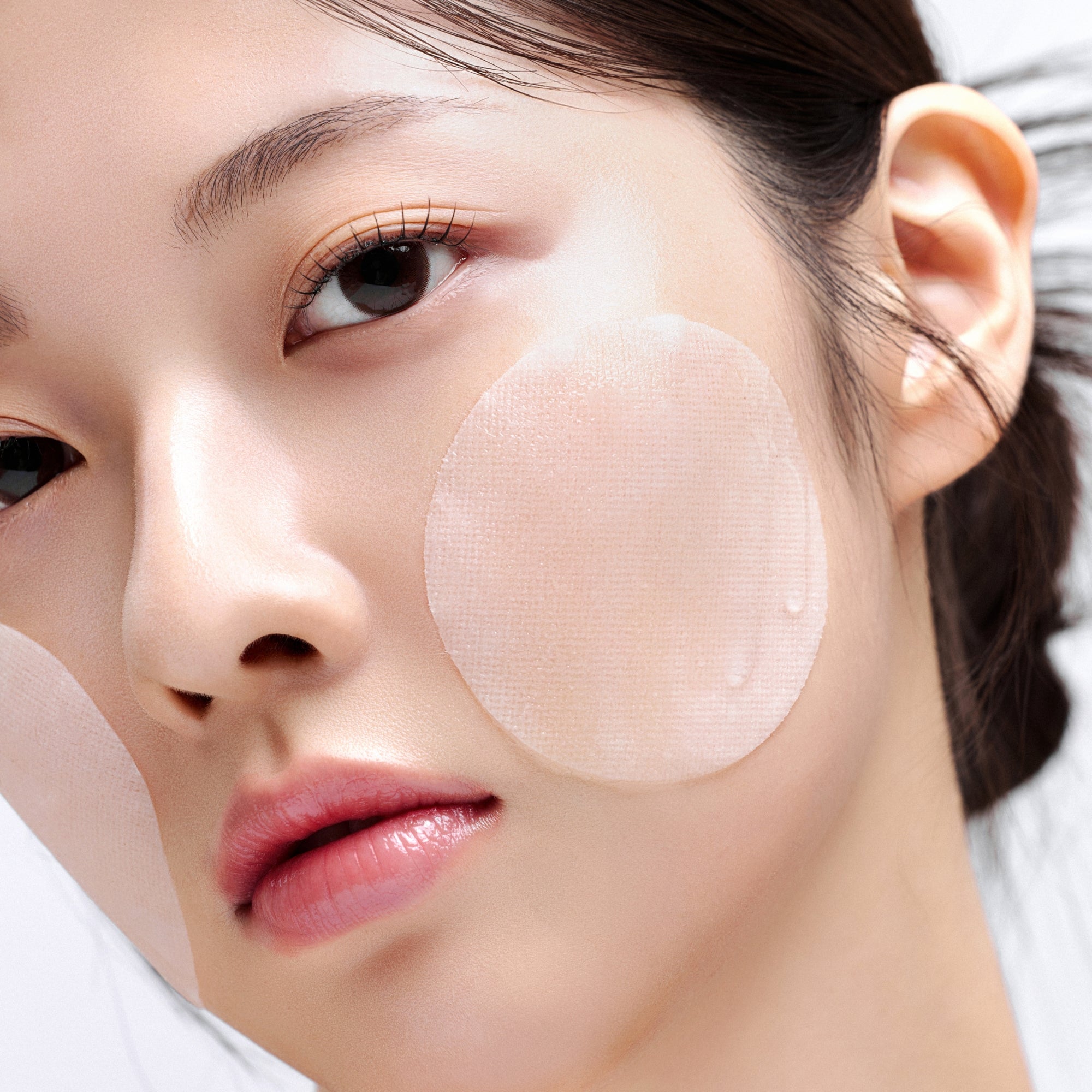 Brightening Essence Pad 70pads