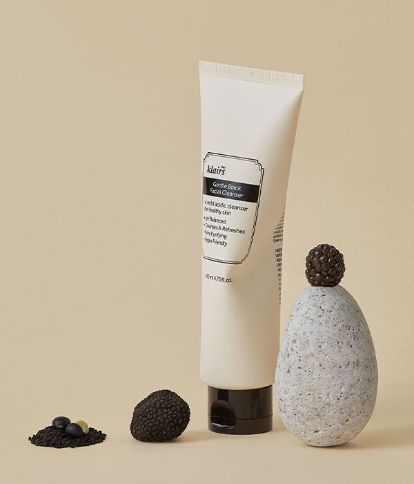 Gentle Black Facial Cleanser 140ml
